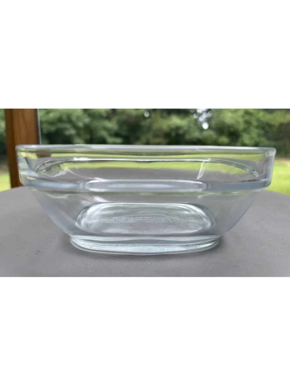2- Rubbermaid Glass Food Storage Containers 2.5 Cup Square with Red Lids